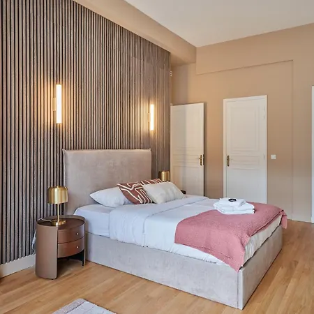 Elegant 2-bedroom - Trocadéro Appartamento *